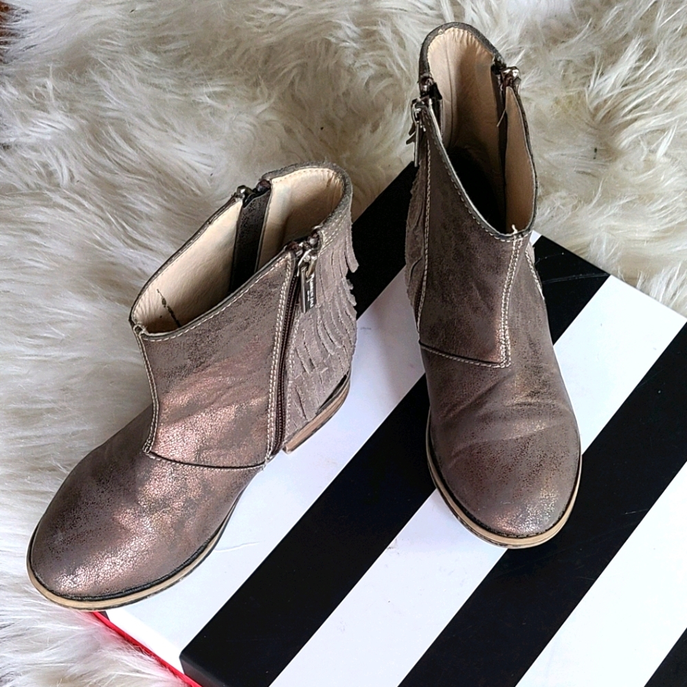 Kenneth Cole Bootie